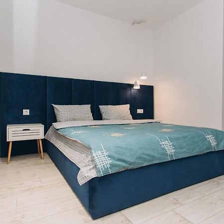 Loft Apartmen Sumy Exterior photo